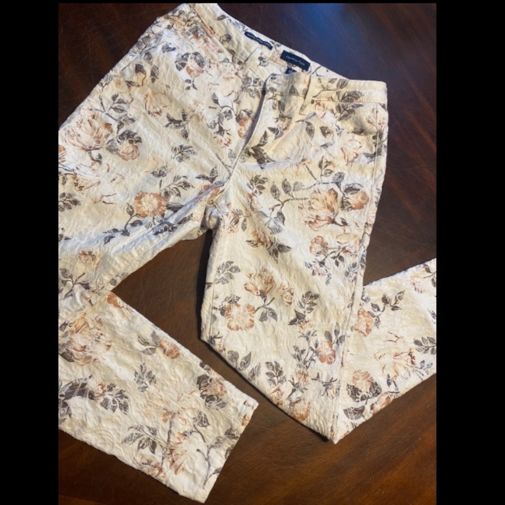 Floral Ankle-Length Cropped Jeans - Cream Floral